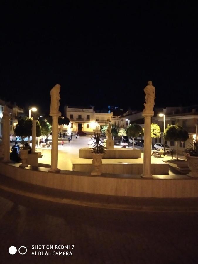 Apartamento Las Musas Santiponce Luaran gambar
